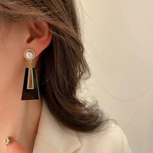 Korean Style Black Trapezoid Drop Earrings for Women | Geometric Alloy Fashion Jewellery